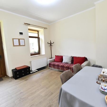 Apartamento Bliss House Oradea Exterior foto